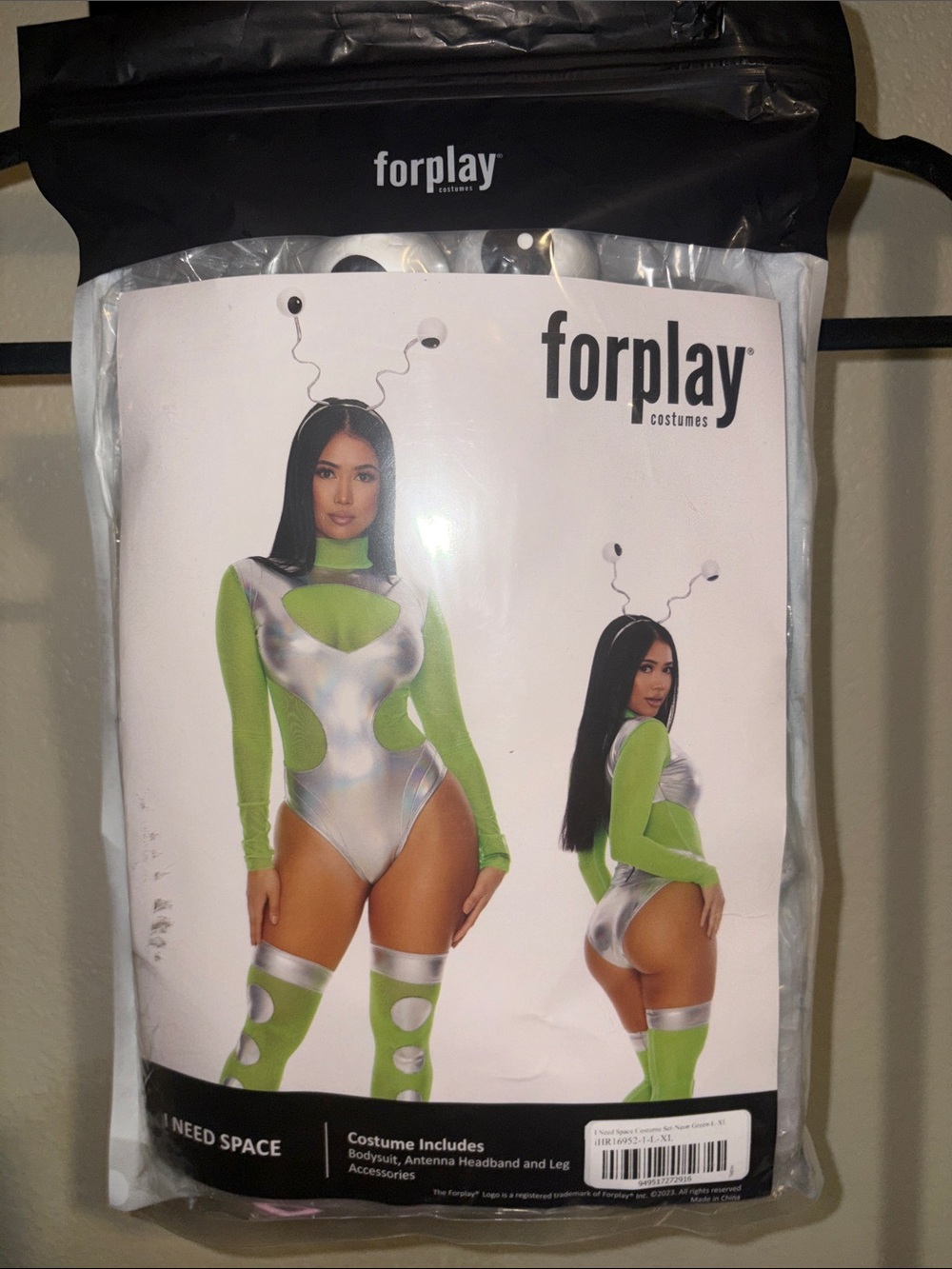 #110 NEW XL Forplay Green and Silver Alien Bodysuit Costume
